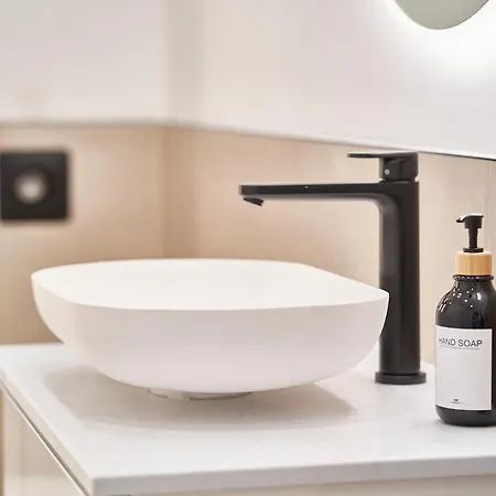 Cozy Balcony In Essen-kupferdreh *