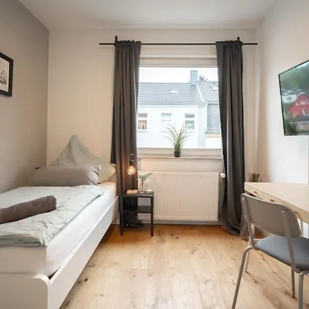 Cozy Balcony In Essen-kupferdreh Lägenhet Essen