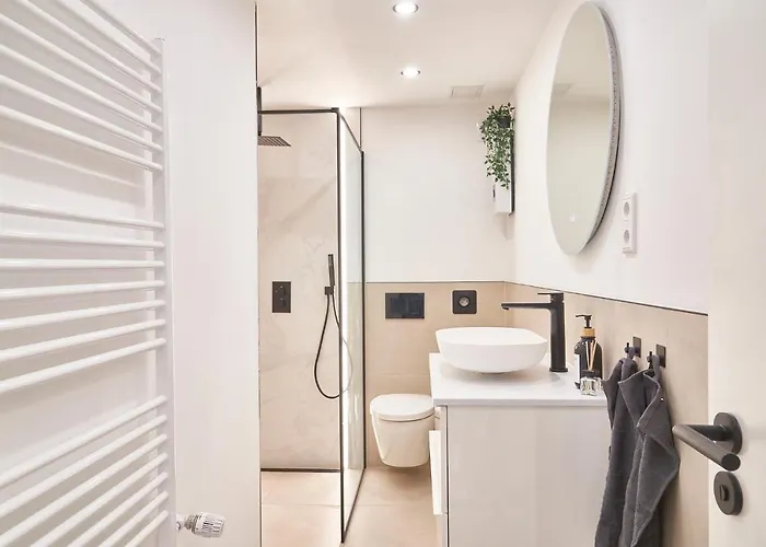 Cozy Balcony In Essen-kupferdreh *