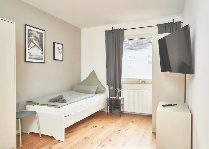 Cozy Balcony In Essen-kupferdreh *