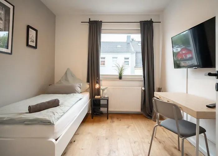 Cozy Balcony In Essen-kupferdreh Appartement Essen